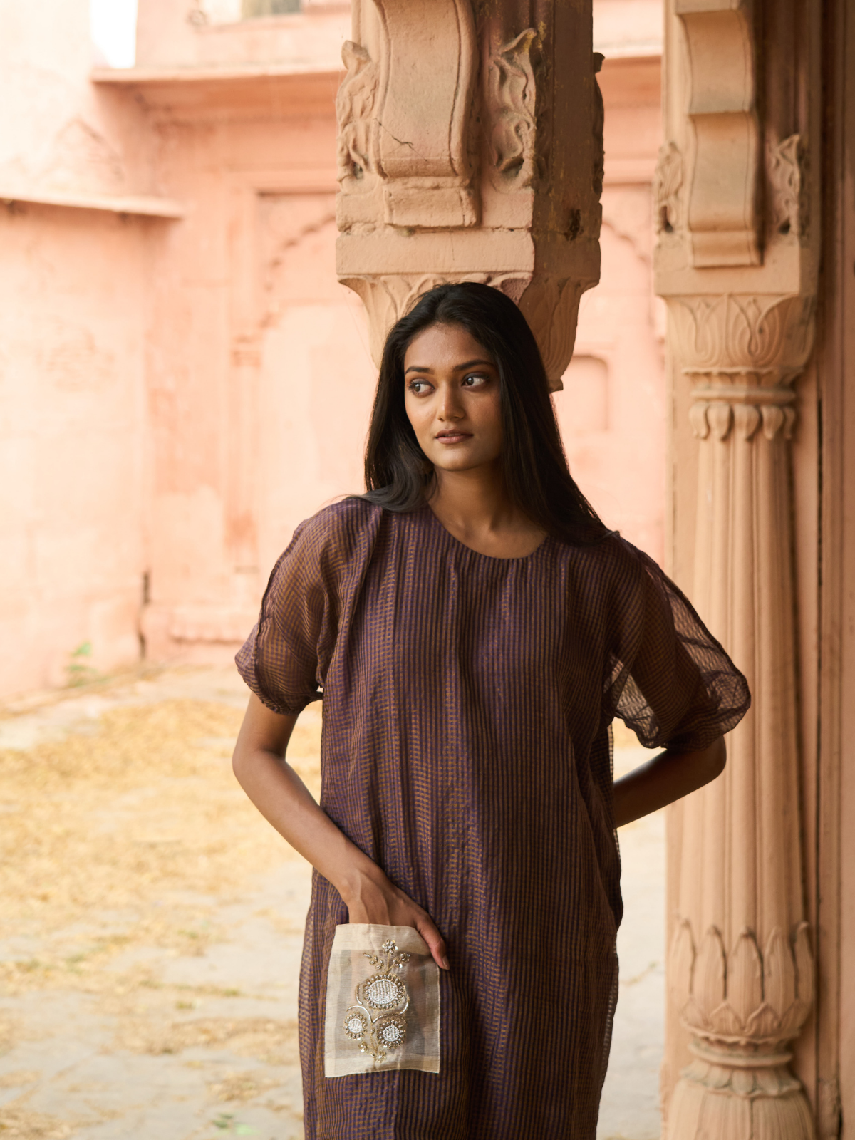 Pocket Dress- Brown