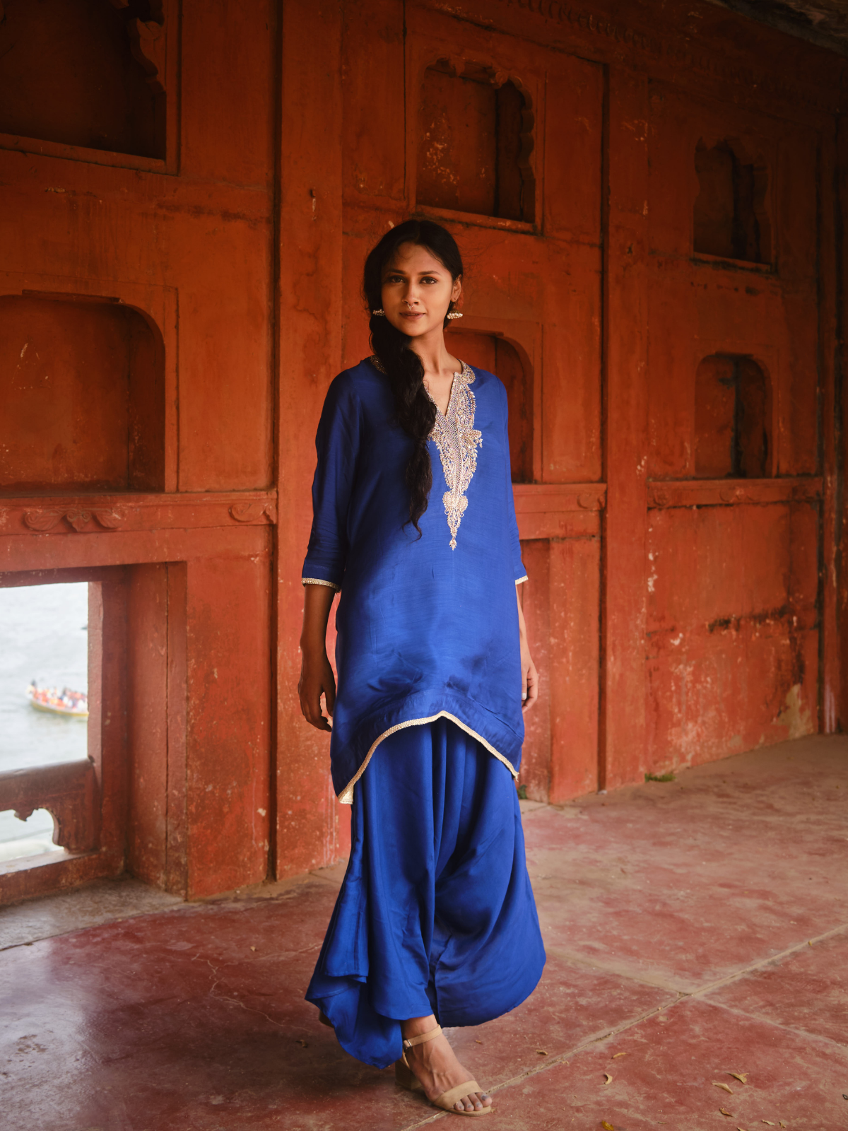 Kashmiri Yoke Kurta Set- Navy